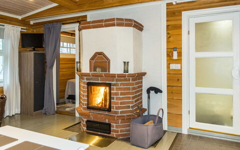 Renkitupa: Legna, Interior Design, Mobilia, Pavimentazione, Camera, Casa, Soffitto, Pavimento, Color Legno, Latifoglie