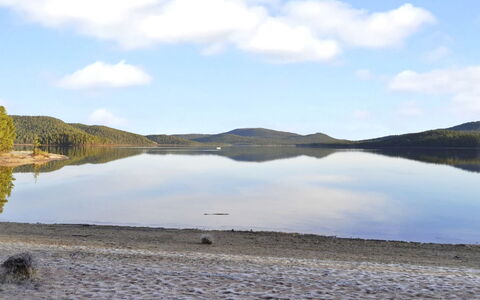 Solokoto: Cielo, Blu, Risorse Idriche, Acqua, Corpo D'Acqua, Costiera E Morfologie Oceanic, Orizzonte, Banca, Riva, Lago