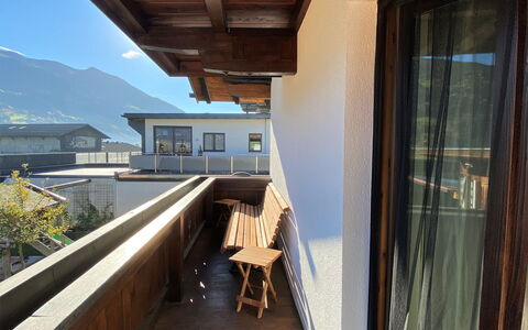 Fügen 806: Pianta, Proprietà, Cielo, Costruzione, Legna, Shade, Architettura, Acqua, Casa, Finestra