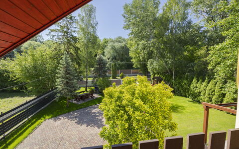 Jókai: Legna, Arbusto, Giardino, Shade, Landscaping, Cortile, Latifoglie, Color Legno, Prato, Backyard