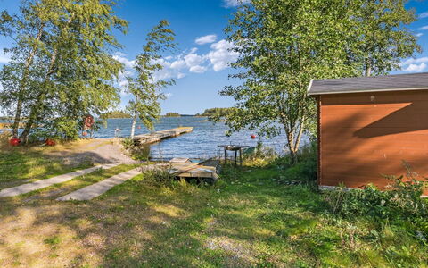 Anttoora 2: Banca, Lago, Riva, Giardino, Serbatoio, Stagno, Landscaping, Parco