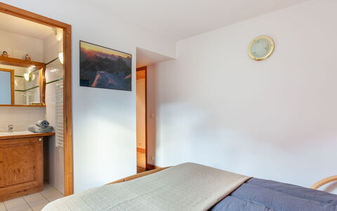 Marmottes A6: Costruzione, Specchio, Mobilia, Cabinetry, Azzurro, Comfort, Legna, Casa, Cassetto