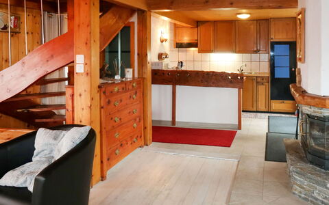 L'Aïeul: Cabinetry, Mobilia, Legna, Pavimentazione, Interior Design, Color Legno, Pavimento, Latifoglie, Cucina, Soffitto