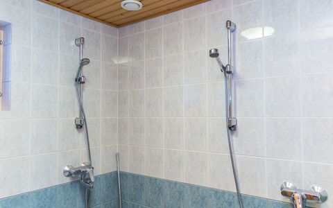 Tahkontupa: Idraulico Fixture, Soffione Doccia, Pavimentazione, Bagno, Doccia, Idraulico, Doccia Bar, Pavimento, Rubinetto, Pannello Doccia