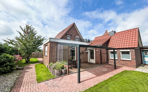 Norddeich 183: Nube, Cielo, Pianta, Costruzione, Finestra, Albero, Lotto, Erba, Manto Stradale, Casa