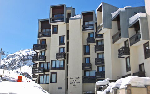 Tignes 340: Cielo, Costruzione, Giorno, Proprietà, Finestra, Neve, Urban Design, Quartiere, Zona Residenziale, Condominio