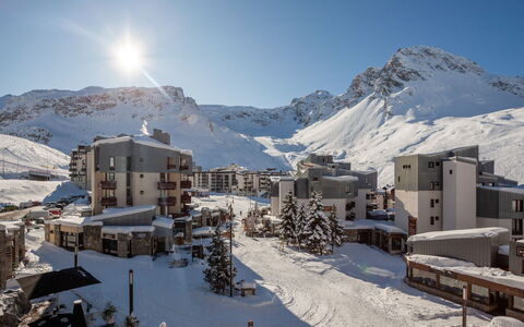 Tignes 350: Cielo, Montagna, Neve, Costruzione, Giorno, Proprietà, Pendenza, Congelamento, Città, Nube