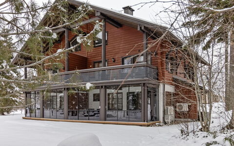 Alppitalo Sinitähti 9 As 1: Albero, Banca, Casa, Villetta, Lago, Stagno, Foresta, Log Cabin