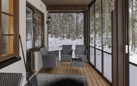 Alppitalo Sinitähti 9 As 1: Albero, Banca, Casa, Villetta, Lago, Stagno, Foresta, Log Cabin
