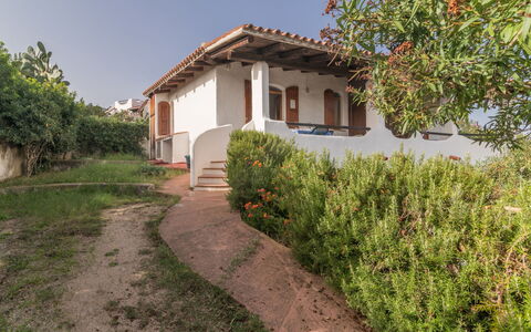Tipo B: Neve, Cielo, Costruzione, Finestra, Montagna, Legna, Pendenza, Casa, Tempo Libero, Villetta