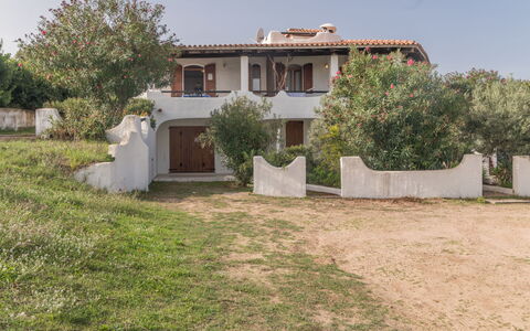 Tipo B: Neve, Cielo, Costruzione, Finestra, Montagna, Legna, Pendenza, Casa, Tempo Libero, Villetta