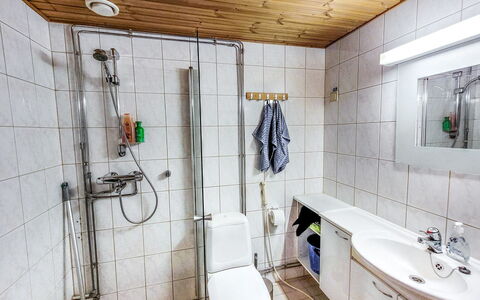 Rukaköngäs 24: Legna, Neve, Villetta, Inverno, Tetto, Casa, Congelamento, Log Cabin, Raccordo, Pendenza