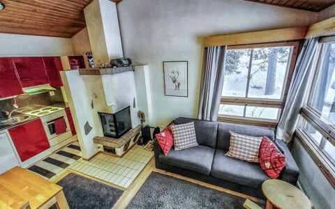 Rukaköngäs 24: Legna, Casa, Soffitto, Casa, Villetta, Camera, Log Cabin, Soggiorno, Latifoglie