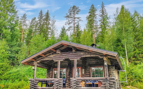 Korvenpää: Legna, Villetta, Tetto, Log Cabin, Capanna, Area Rurale, Edifici Giardino, Capannone, Foresta, Woodland