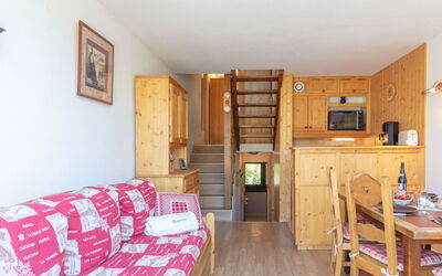 Alloggio:&nbsp;Brelin la Challe 832 400.17