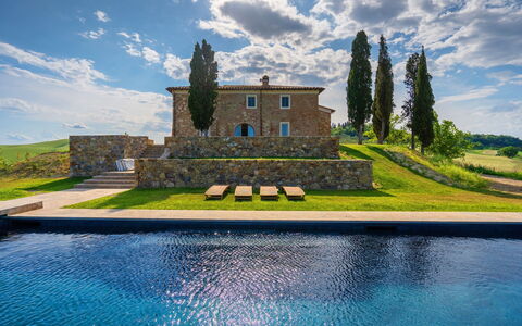 Casa Insieme: Nube, Acqua, Cielo, Pianta, Proprietà, Blu, Costruzione, Verde, Azzurro, Paesaggio Naturale