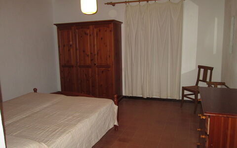 Giannella Holiday Apartment: Mobilia, Comfort, Legna, Illuminazione, Costruzione, Interior Design, Porta, Pavimentazione, Pavimento