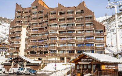 Val Thorens 130: Cielo, Costruzione, Proprietà, Architettura, Neve, Quartiere, Condominio, Urban Design, Palazzone, Spazio Pubblico