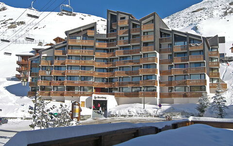 Eterlous 1Bis: Neve, Inverno, Zona Residenziale, Proprietà, Condominio, Costruzione, Appartamento, Cittadina, Architettura, Immobiliare