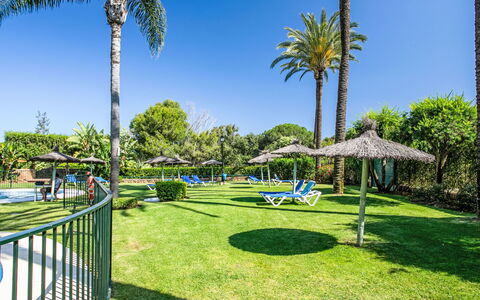 Los Patios de Santa Maria: Blu, Shade, Tempo Libero, Giardino, Ricorrere, Landscaping, Prato, Eco Hotel, Parco