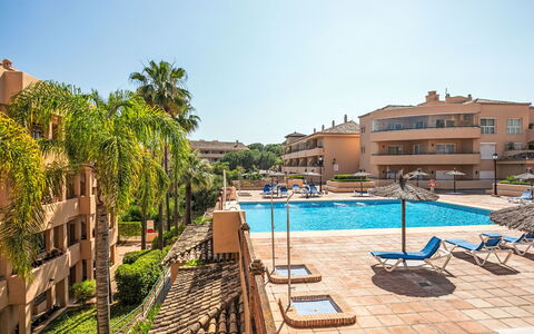 Los Patios de Santa Maria: Zona Residenziale, Cittadina, Appartamento, Insediamento Umano, Casa, Estate, Ricorrere, Piscina, Condominio, Hotel