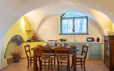 Alloggio:&nbsp;Giallo 26.2