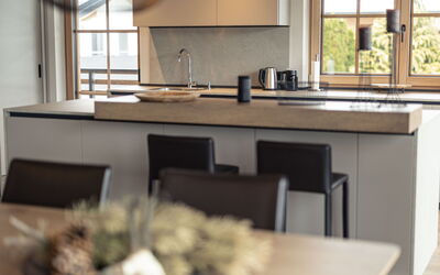 Alloggio:&nbsp;Penthouse mit 3 Schlafzimmern & Kamin 400.5