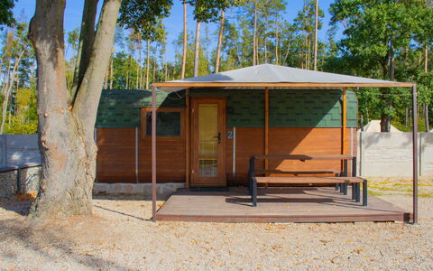 Hradec Kralove 2: Costruzione, Shade, Albero, Cielo, Porta, Legna, Pianta, Tempo Libero, Casa, Tinte E Ombre