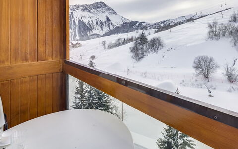 Le Corbier 100: Bianca, Neve, Inverno, Montagna, Fenomeno Geologico, Camera, Geomorfologia Glaciale, Albero, Tavolo, Architettura