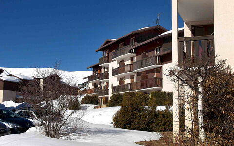 La Toussuire 200: Cielo, Costruzione, Pianta, Proprietà, Neve, Finestra, Casa, Quartiere, Zona Residenziale, Pendenza