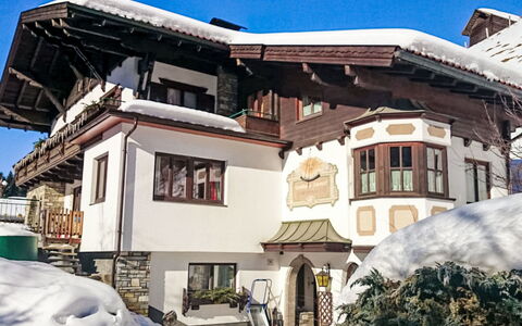 Wagrain 615: Cielo, Finestra, Costruzione, Neve, Casa, Pianta, Zona Residenziale, Immobiliare, Facciata, Paesaggio
