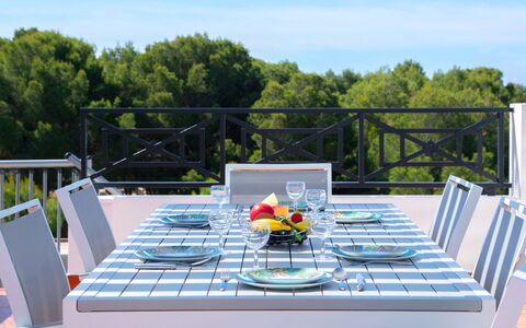 Calpe Calp 1070: Acqua, Cielo, Costruzione, Finestra, Piscina, Azzurro, Shade, Materiale Composito, Immobiliare, Tempo Libero