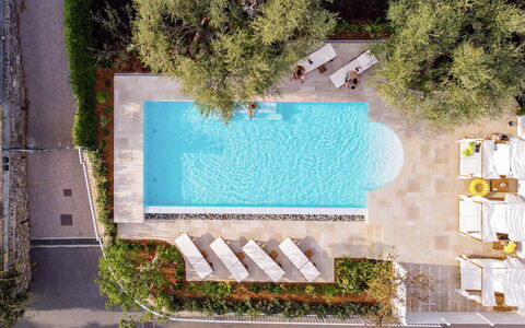 Villa La Rodina - Diano Marina: Pianta, Costruzione, Acqua, Azzurro, Rettangolo, Urban Design, Condominio, Quartiere, Shade, Albero