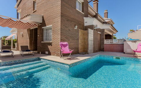 Canyadell: Piscina, Zona Residenziale, Casa, Casa, Materiale Composito, Ricorrere, Estate, Villa, Appartamento, Hacienda
