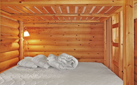Sirkan Ojus 1: Villetta, Casa, Casa, Edifici Giardino, Raccordo, Log Cabin, Agriturismo, Estate, Capannone, Cortile