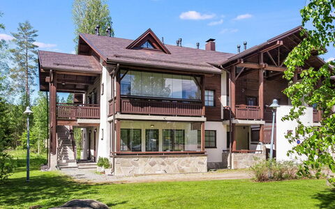 Point Vale 3: Area Rurale, Hill Station, Villaggio, Catena Montuosa, Valle, Paesino Di Montagna, Alpi, Eco Hotel, Balcone, Hotel