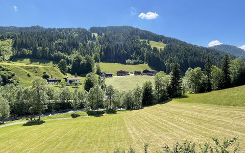 Troadkasten: Nube, Cielo, Pianta, Montagna, Giorno, Verde, Paesaggio Naturale, Pendenza, Lotto, Albero