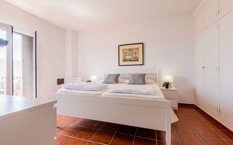 Cantamar: Mobilia, Proprietà, Costruzione, Comfort, Legna, Interior Design, Casa, Pavimentazione, Telaio Del Letto, Cornice
