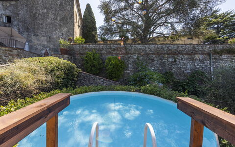 Villa San Gennaro: Pianta, Proprietà, Acqua, Cielo, Foglia, Albero, Paesaggio Naturale, Vegetazione, Erba, Biome