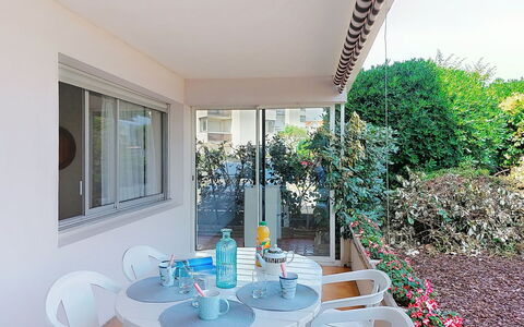 Arcachon 240: Ricorrere, Piscina, Estate, Shade, Landscaping, Eco Hotel, Hotel, Villa