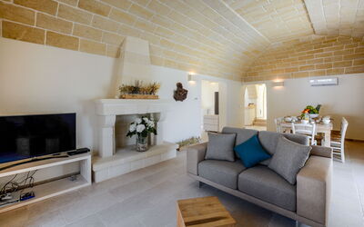 La Residenza Sleeps 12
