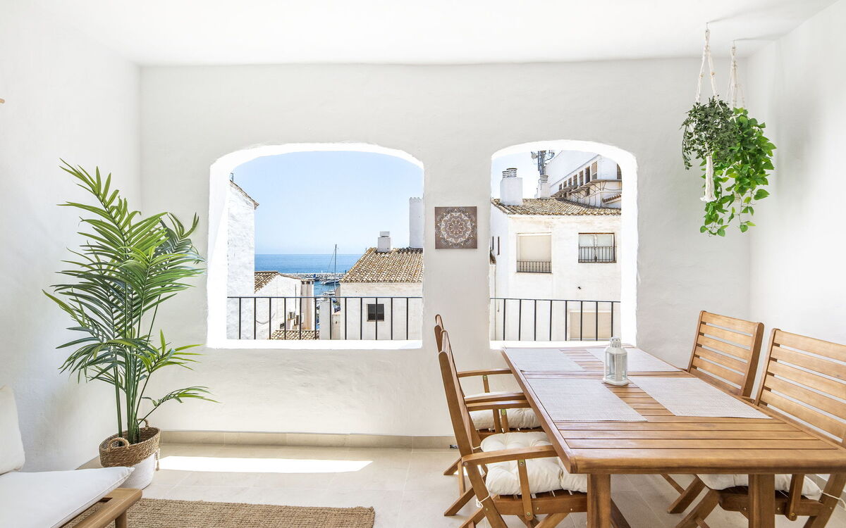 Puerto Banus Opq