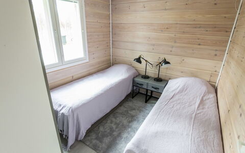 Villa Galdu a: Pavimentazione, Pavimento, Legna, Pavimento In Legno, Camera, Porta, Latifoglie, Color Legno, Plank, Camera Da Letto