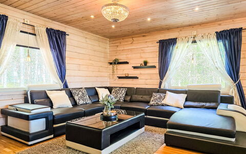 Oravajärven Talo (Ent. Suomela): Mobilia, Interior Design, Divano, Pavimentazione, Legna, Soggiorno, Casa, Pavimento, Pavimento In Legno, Illuminazione
