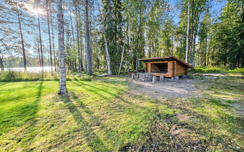 Oravajärven Talo (Ent. Suomela): Albero, Erba, Legna, Foresta, Paesaggio, Log Cabin, Woodland, Lotto, Capannone