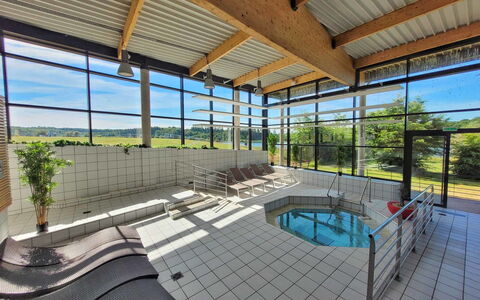 Eppe Sauvage 110: Proprietà, Cielo, Costruzione, Shade, Pianta, Piscina, Interior Design, Immobiliare, Urban Design, Materiale Composito