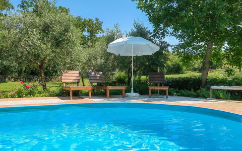 Labin 389: Acqua, Pianta, Proprietà, Piscina, Natura, Azzurro, Albero, Mobili Da Esterno, Shade, Cielo