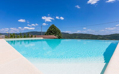 Casa vacanza Red House - Pescia, Toscana, Italia