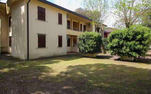 Rosolina Mare 624: Pianta, Costruzione, Finestra, Albero, Architettura, Urban Design, Shade, Tempo Libero, Casa, Villetta