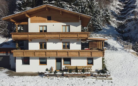 Sonnigs Platzl: Pianta, Costruzione, Cielo, Finestra, Albero, Lotto, Casa, Urban Design, Zona Residenziale, Immobiliare